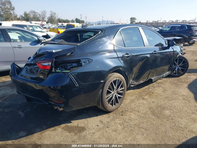4T1T11AK7RU890725 Toyota CAMRY SE