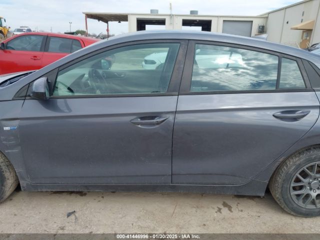 KMHC65LC4KU116243 Hyundai Ioniq Hybrid Blue