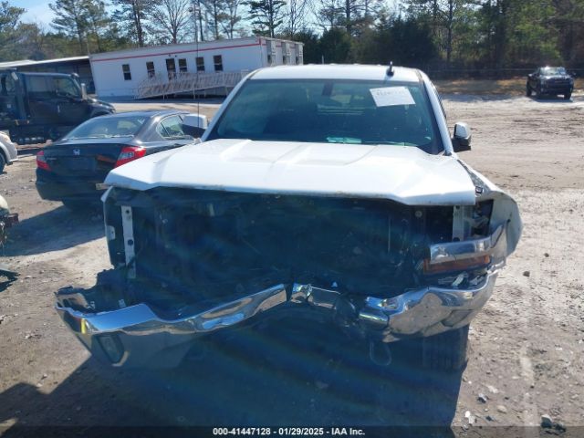 1GCVKREC5HZ222581 Chevrolet Silverado 1500 1lt