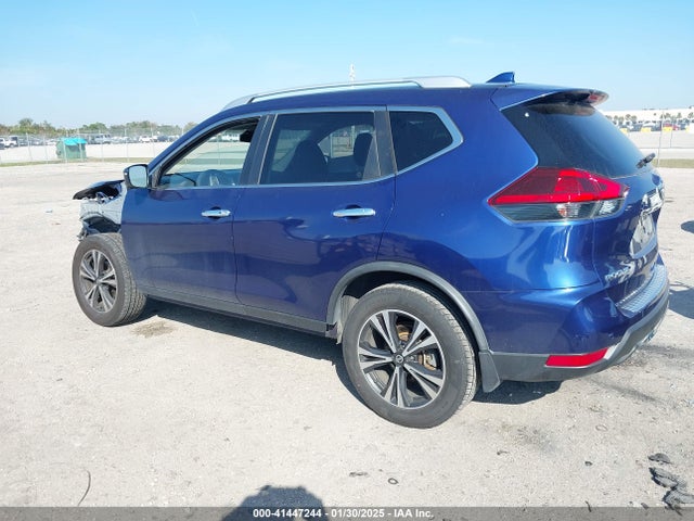 JN8AT2MT5KW256070 Nissan ROGUE SV