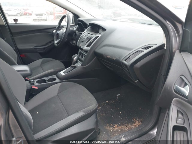 Ford FOCUS SE 2014 1FADP3F29EL228081 Image 5