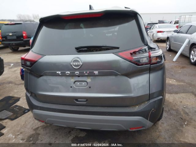 5N1BT3AA1PC876430 Nissan Rogue S Fwd