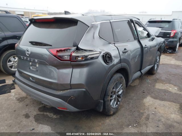 5N1BT3AA1PC876430 Nissan Rogue S Fwd