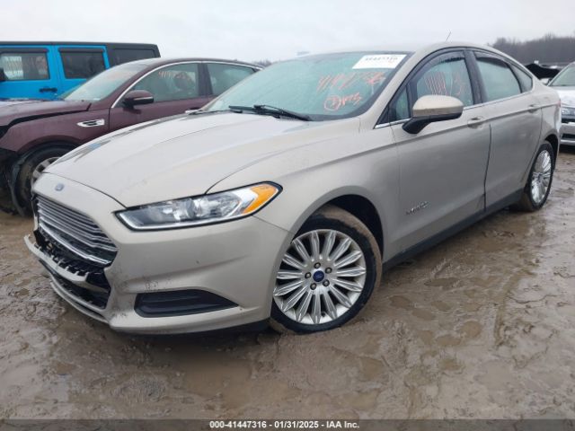3FA6P0UU4FR111409 Ford Fusion Hybrid S