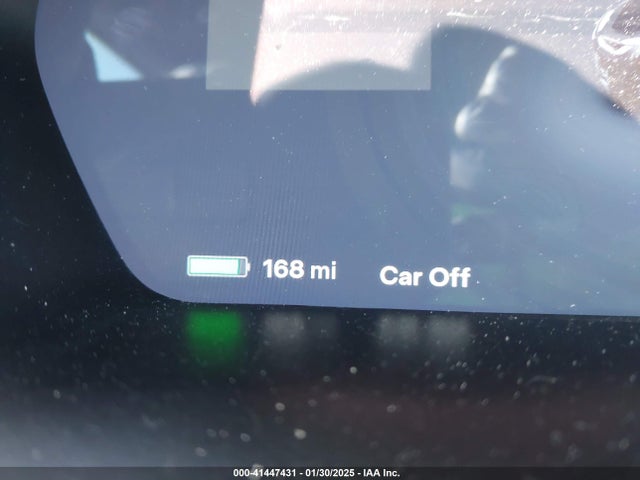 5YJXCBE27JF088737 Tesla 2018