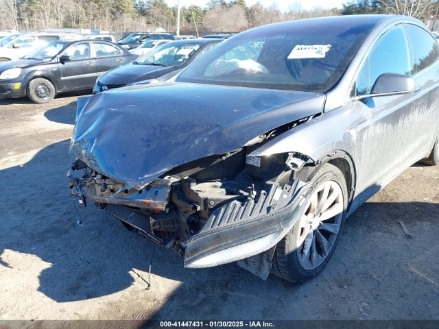 2018 TESLA MODEL X 5YJXCBE27JF088737 Photo 5