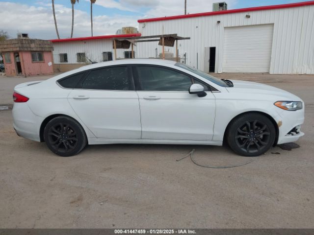 3FA6P0HD7JR232888 Ford FUSION SE