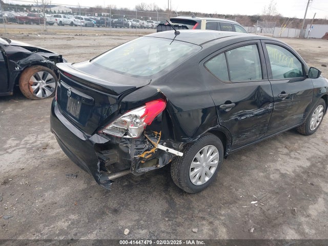 3N1CN7AP5JL840799 Nissan Versa 1.6 S+