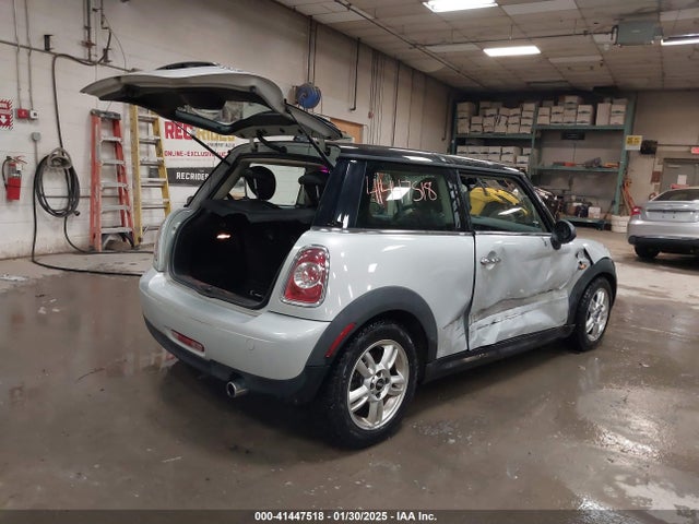2013 MINI HARDTOP WMWSU3C51DT374317 Photo 3