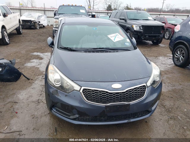 KNAFK4A6XE5059482 KIA FORTE LX