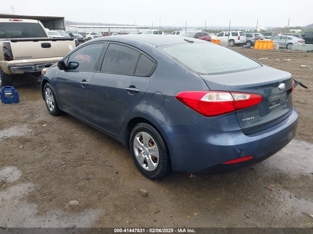 KNAFK4A6XE5059482 KIA FORTE LX