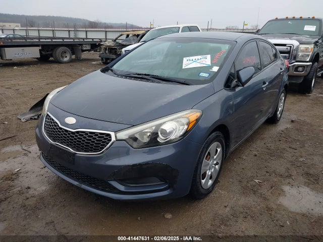 KNAFK4A6XE5059482 KIA FORTE LX