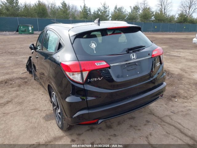 2019 HONDA HR-V 3CZRU6H19KG718344 Photo 2