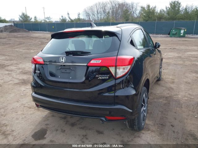 2019 HONDA HR-V 3CZRU6H19KG718344 Photo 3