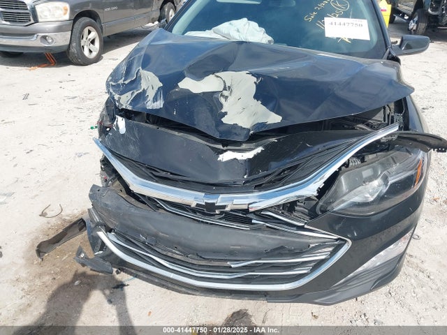 1G1ZD5ST1LF124417 Chevrolet Malibu Fwd Lt