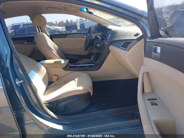 Hyundai SONATA SE 2016 5NPE24AF2GH355470 Image 5