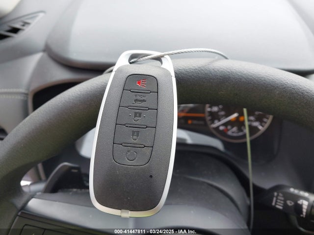 5N1BT3AA5RC688531 Nissan Rogue S Fwd