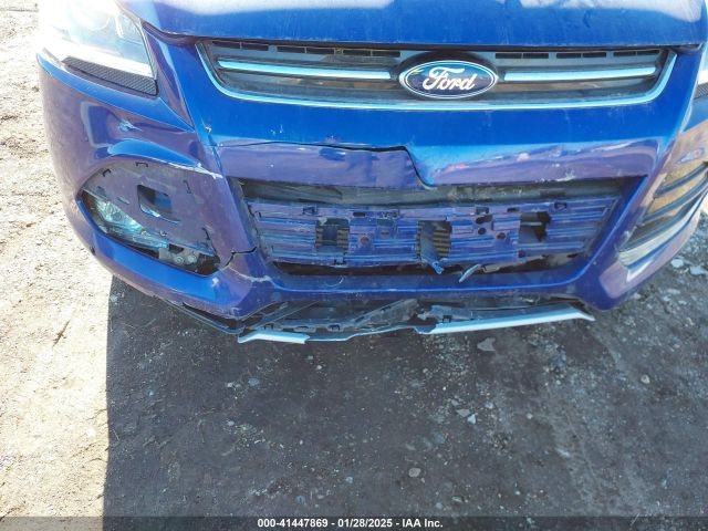 1FMCU0J90EUA68972 Ford Escape Titanium