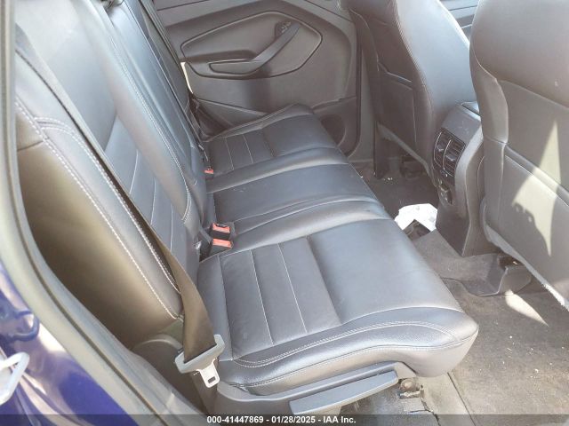 1FMCU0J90EUA68972 Ford Escape Titanium