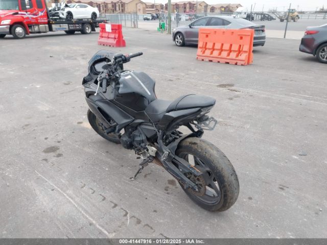 2020 KAWASAKI EX650 ML5EXEM19LDA01904 Photo 2