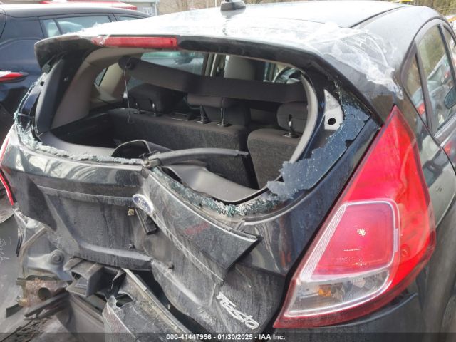 3FADP4TJ9FM123185 Ford FIESTA S
