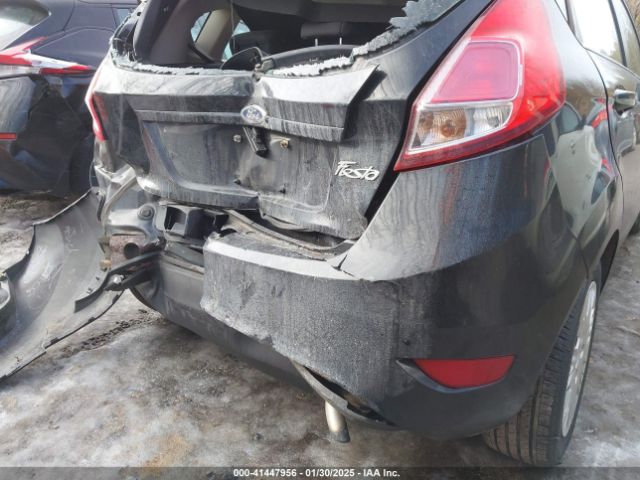 3FADP4TJ9FM123185 Ford FIESTA S