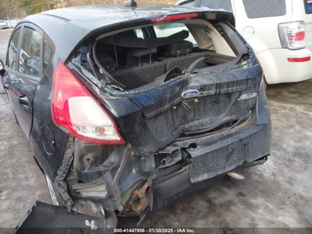 3FADP4TJ9FM123185 Ford FIESTA S