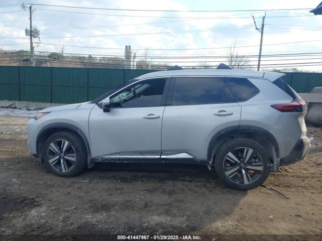 JN8AT3DD4MW304899 Nissan Rogue Platinum Intelligent Awd