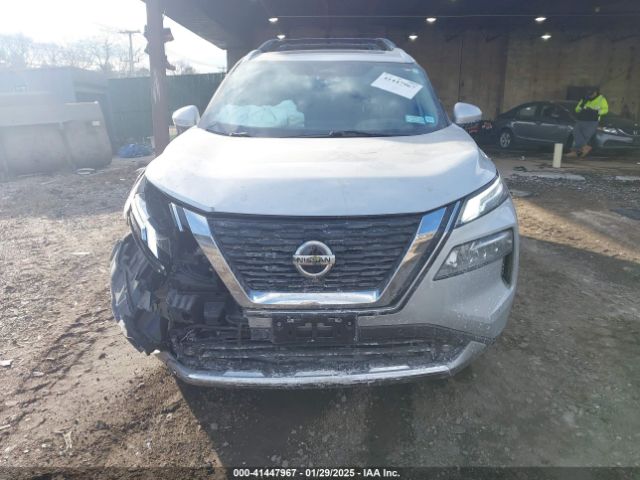 JN8AT3DD4MW304899 Nissan Rogue Platinum Intelligent Awd
