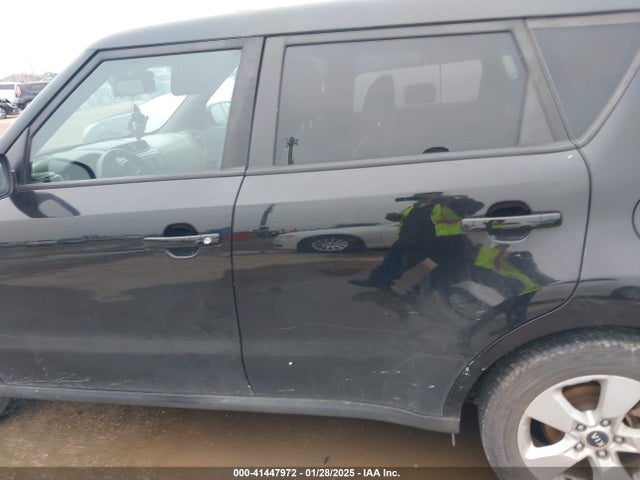 KIA Soul 2018 KNDJN2A21J7896464 Image 14