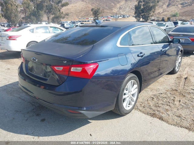 Chevrolet MALIBU LT 2018 1G1ZD5ST7JF156527 Image 4