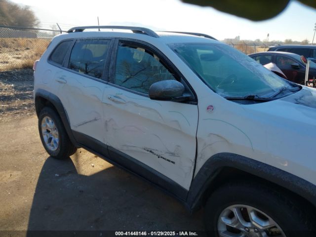 1C4PJMBX8KD313712 Jeep Cherokee Trailhawk 4x4