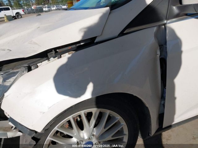 1FADP3N23EL271655 Ford Focus Titanium