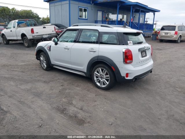 2017 MINI COUNTRYMAN WMZYT3C33H3D97895 Photo 2