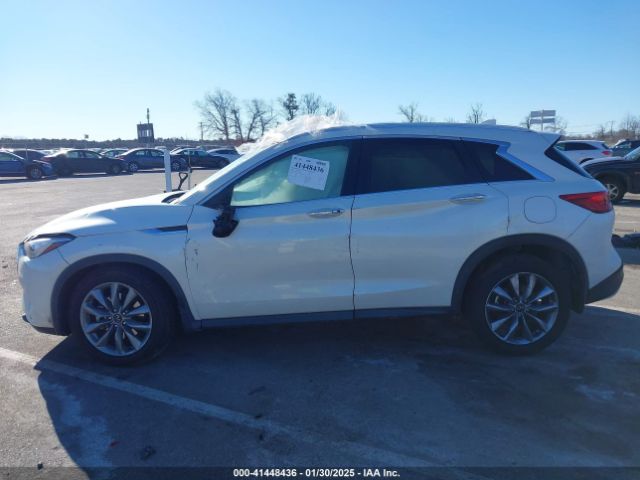 3PCAJ5M37LF111864 Infiniti Qx50 Essential Awd