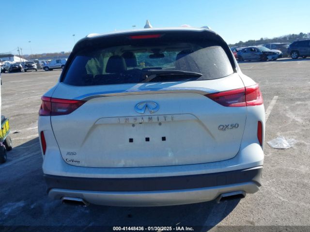 3PCAJ5M37LF111864 Infiniti Qx50 Essential Awd