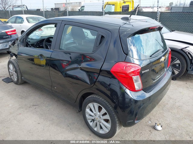 Chevrolet Spark 1lt Cvt 2017 KL8CD6SA6HC744652 Image 3