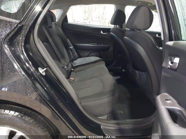 5XXGT4L39HG152808 KIA Optima Lx