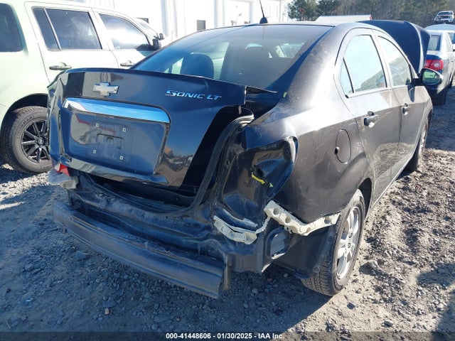1G1JC5SH9F4160724 Chevrolet Sonic Lt Auto