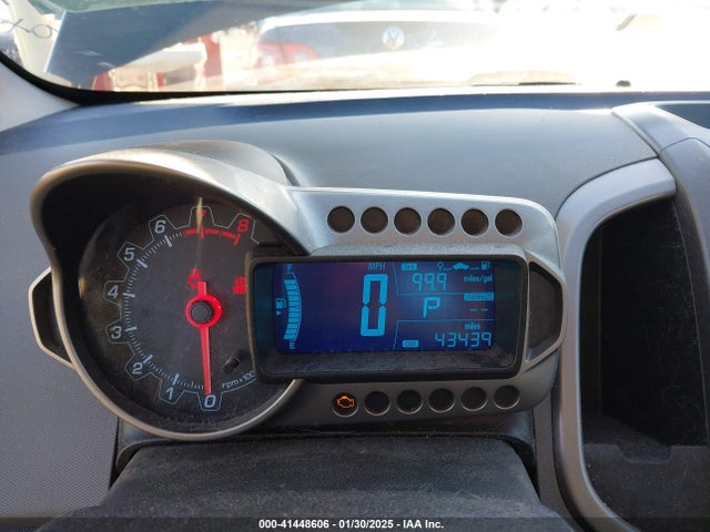 1G1JC5SH9F4160724 Chevrolet Sonic Lt Auto