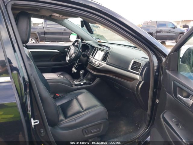 5TDKZRFH9HS509478 Toyota Highlander Xle