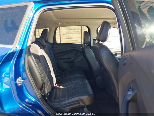 1FMCU9HD8JUB72120 Ford ESCAPE SEL
