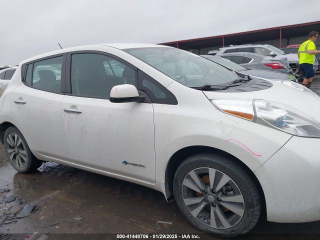 1N4AZ0CP6FC315644 Nissan Leaf Sl
