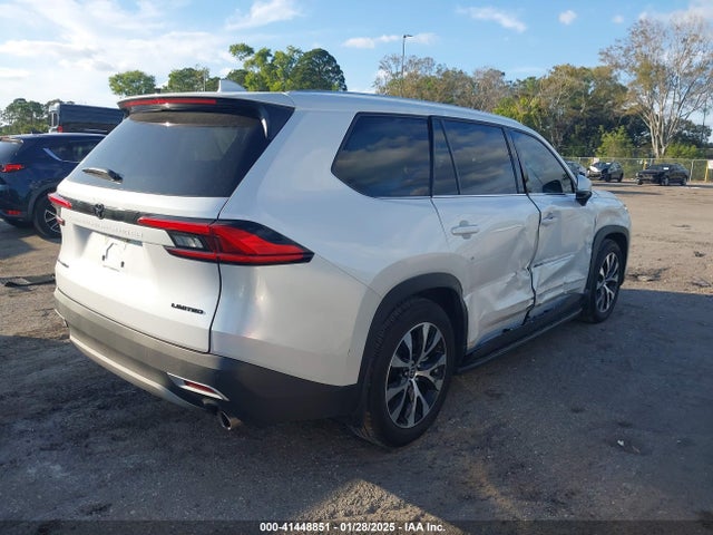 5TDADAB53RS006554 Toyota Grand Highlander Hybrid Limited Max