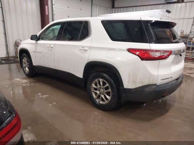 Chevrolet Traverse Ls 2018 1GNEVFKW8JJ193464 Image 3