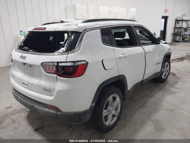 Jeep Compass Latitude 4x4 2024 3C4NJDBN1RT606233 Image 4