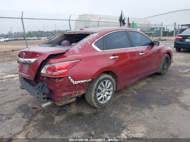 Nissan Altima 2.5 S 2015 1N4AL3AP8FC450646 Image 4