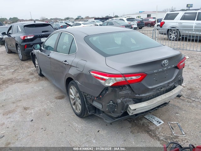 4T1B11HK9JU554595 Toyota CAMRY LE