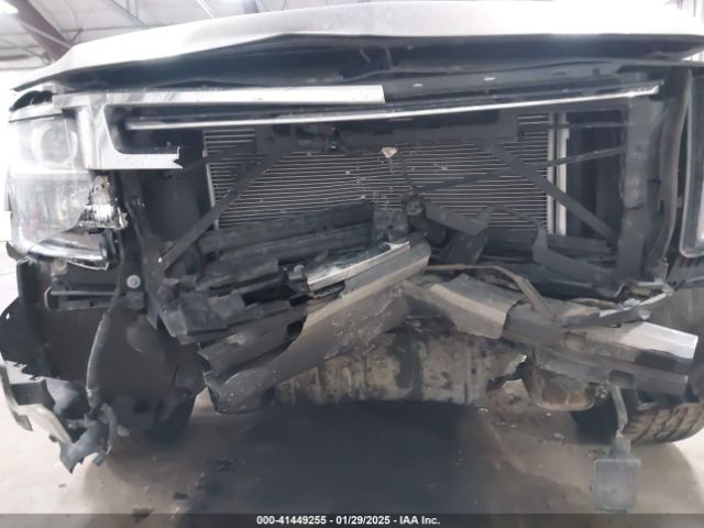 1GNSKJKC9JR100134 Chevrolet Suburban Premier
