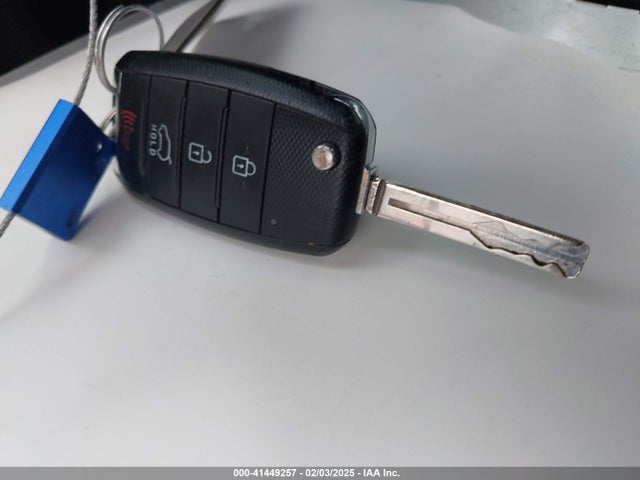 KIA SOUL + 2019 KNDJP3A57K7012376 Image 11